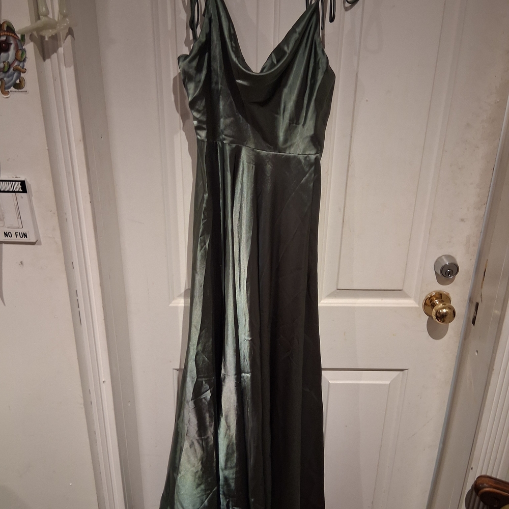 Chic Women's Silk Metallic Silvery Aqua Sleek Dress